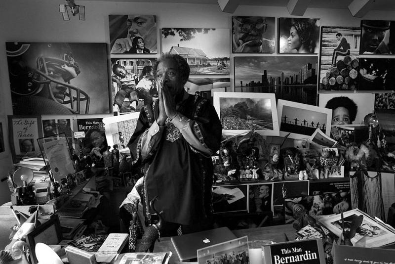 Fotografer Dipecat, Reporter Dibekali Ponsel iPhone 5